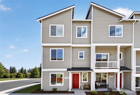 Photo of 9518 Mineral Avenue NW, Silverdale, WA 98383 (MLS # 2578555)