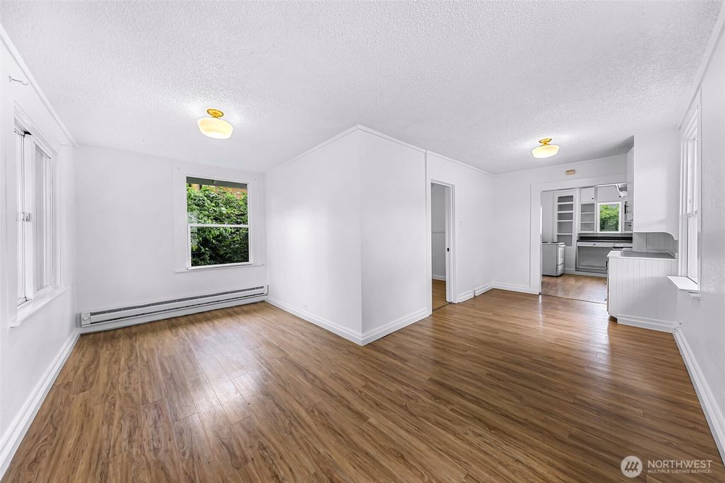 Photo of 1524 Lincoln Street, Bellingham, WA 98229 (MLS # 2530470)