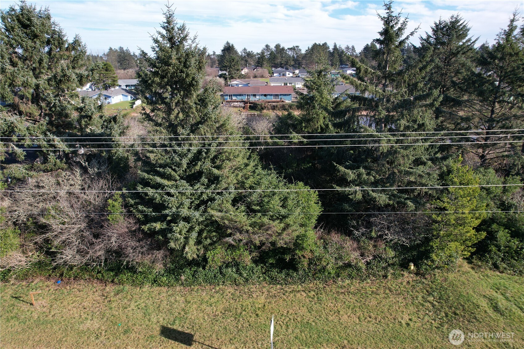 466 Point Brown Avenue NE