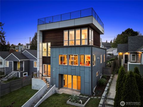 Photo of 4137 Fauntleroy Way SW, Seattle, WA 98126 (MLS # 2512127)