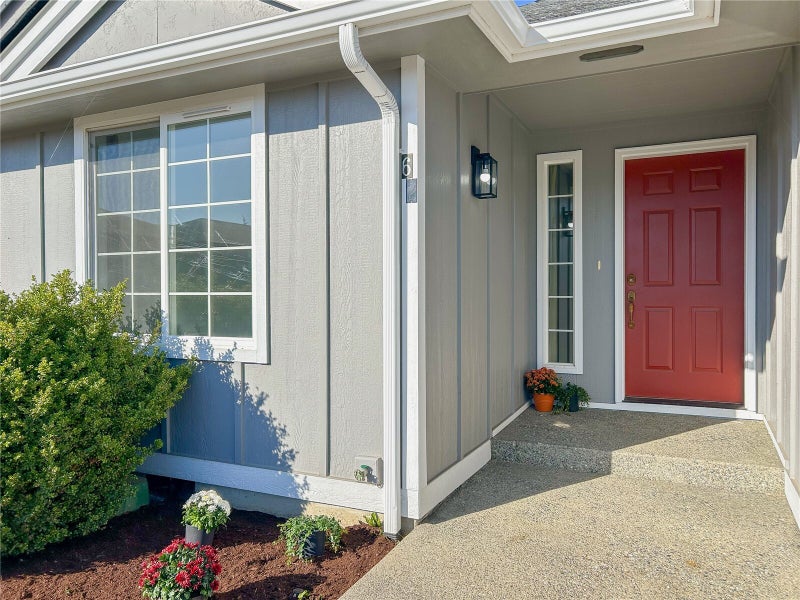 62 Heron Way 17B