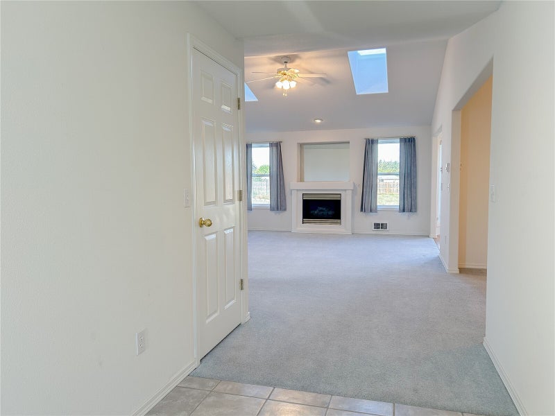 62 Heron Way 17B