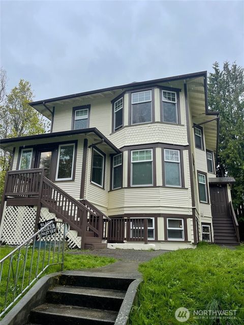 Photo of 317 17th Avenue E, Seattle, WA 98112 (MLS # 2463471)