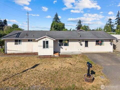 Photo of 9304 55TH Avenue NE, Marysville, WA 98270 (MLS # 2580898)