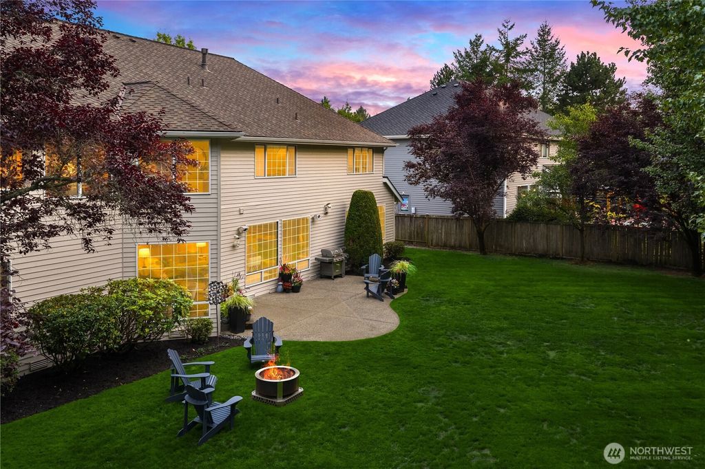 Photo of 1141 268th Way SE, Sammamish, WA 98075 (MLS # 2433566)