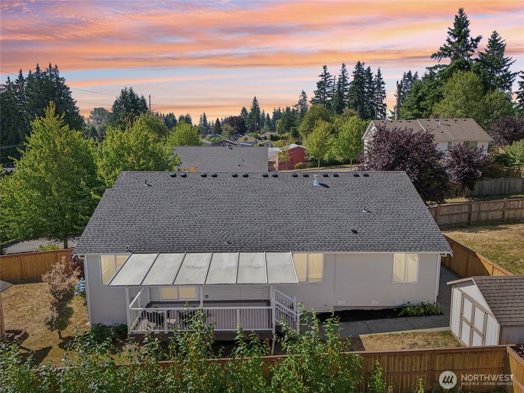 Photo of 7424 Upper Ridge Road, Everett, WA 98203 (MLS # 2414823)