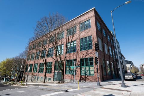 66 Bell Street 35 Seattle WA 98053