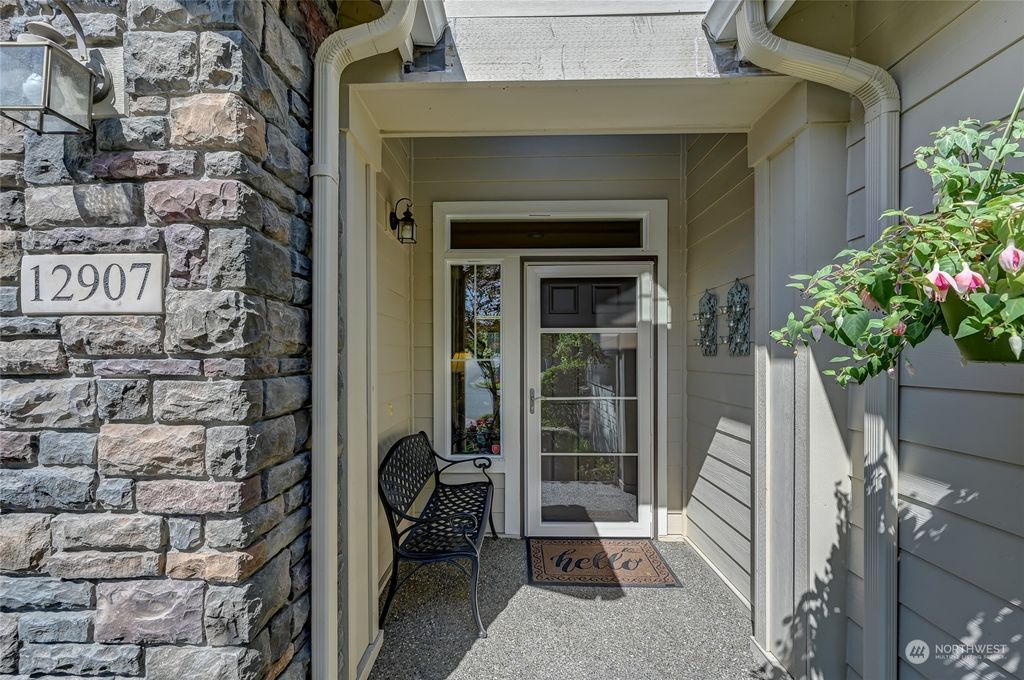 Photo of 12907 Sunbreak Way NE, Redmond, WA 98053 (MLS # 2285328)