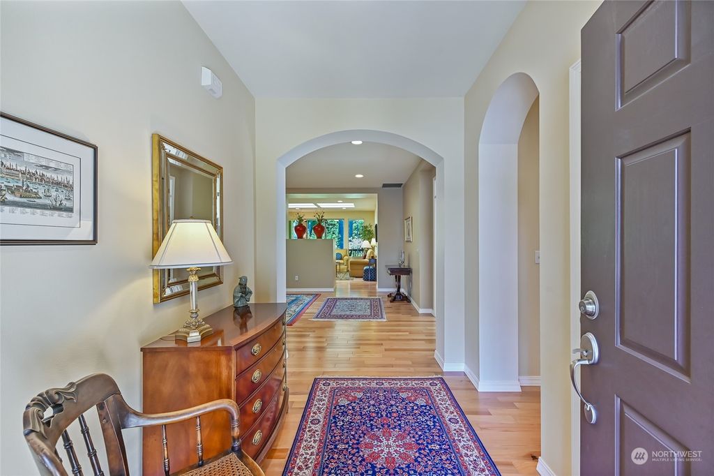 Photo of 12907 Sunbreak Way NE, Redmond, WA 98053 (MLS # 2285328)