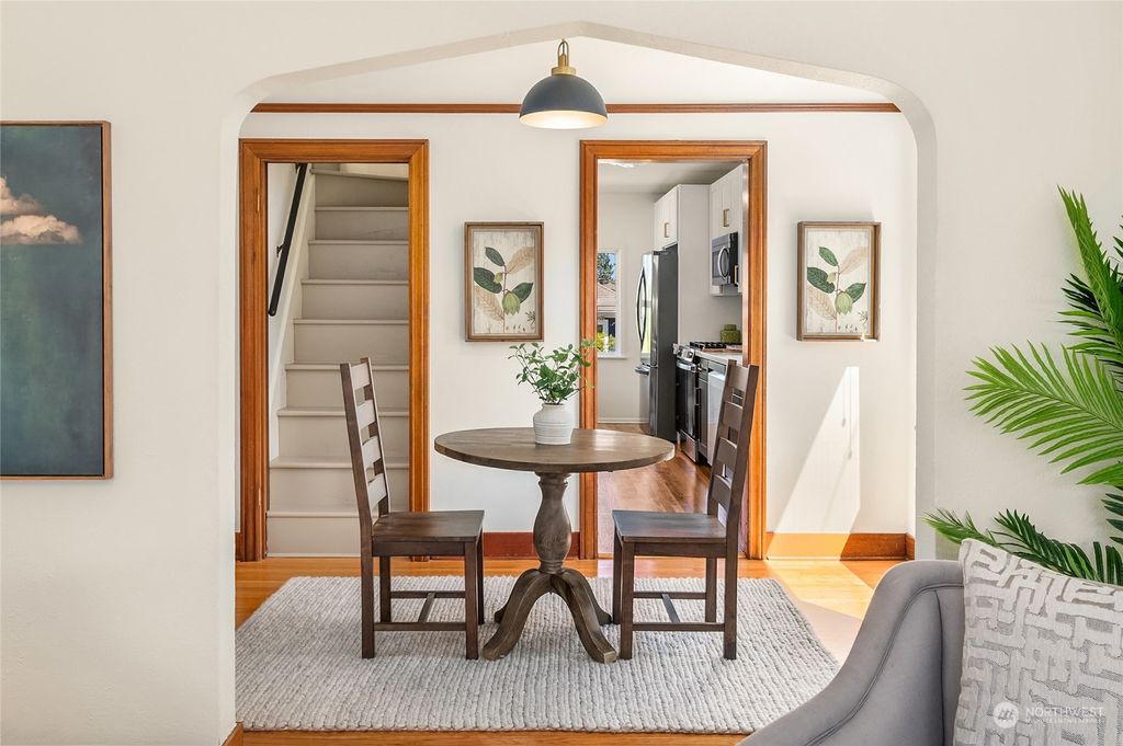 Photo of 3228 Walnut Avenue SW, Seattle, WA 98116 (MLS # 2266611)