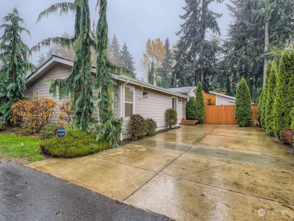 Photo of 3308 206th Place SE, Bothell, WA 98012 (MLS # 2018690)