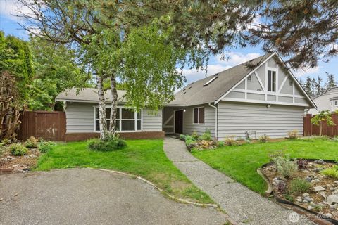 Photo of 5205 173rd Place SW, Lynnwood, WA 98037 (MLS # 2526540)