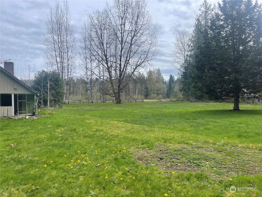 Photo of 8707 Robe Menzel Road, Granite Falls, WA 98252 (MLS # 2223390)