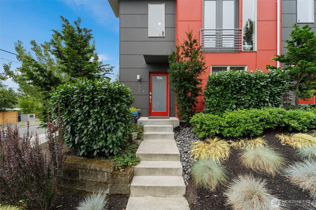 Photo of 2201 W Ruffner Street, Seattle, WA 98199 (MLS # 2591581)