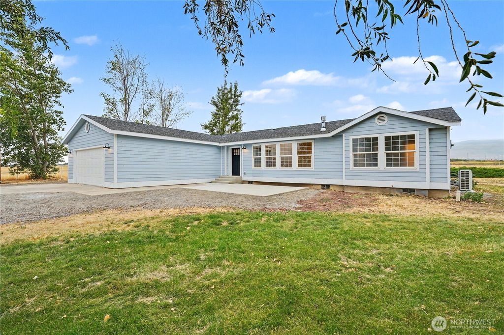 Photo of 2861 Howard Road, Ellensburg, WA 98926 (MLS # 2560126)