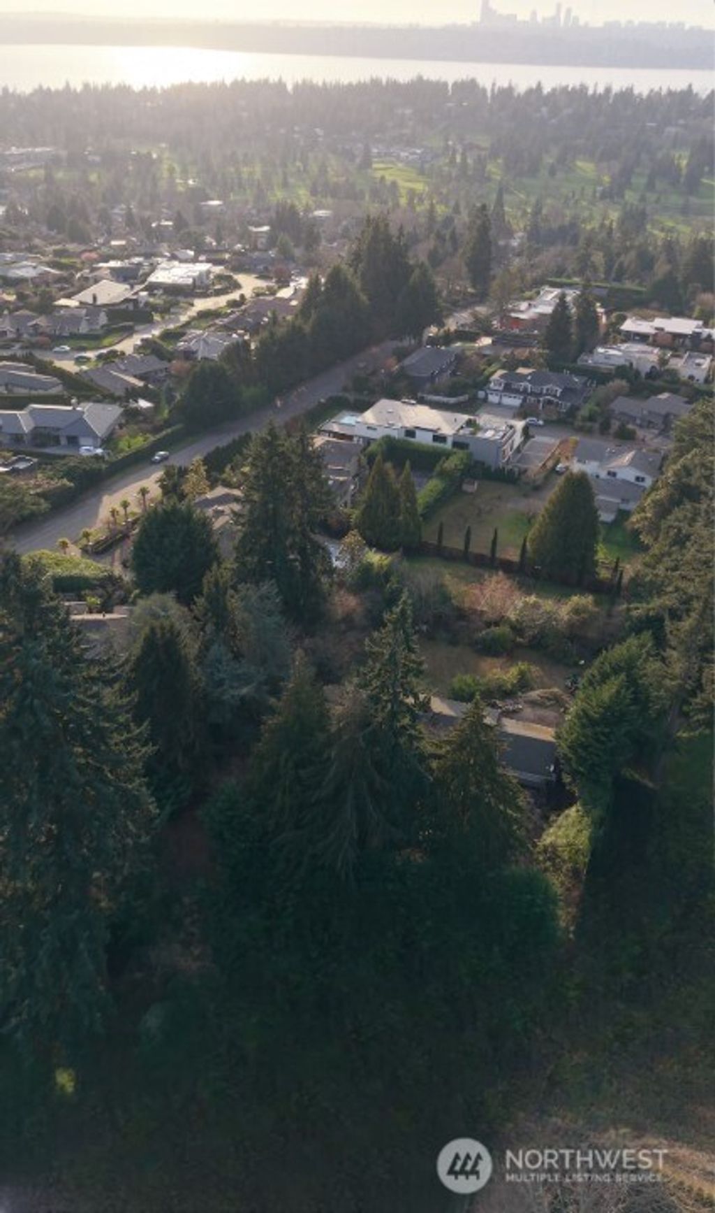 Photo of Clyde Hill, WA 98004 (MLS # 2483324)