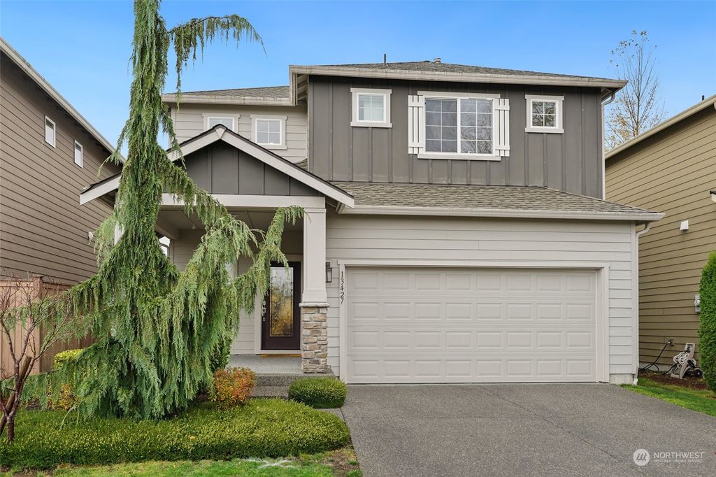 Photo of 13427 38th Avenue SE, Mill Creek, WA 98012 (MLS # 2310636)