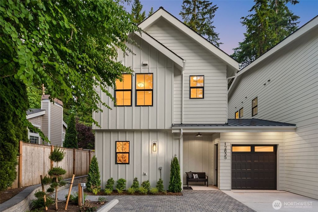 Photo of 12835 NE 91st Street, Kirkland, WA 98033 (MLS # 2380838)