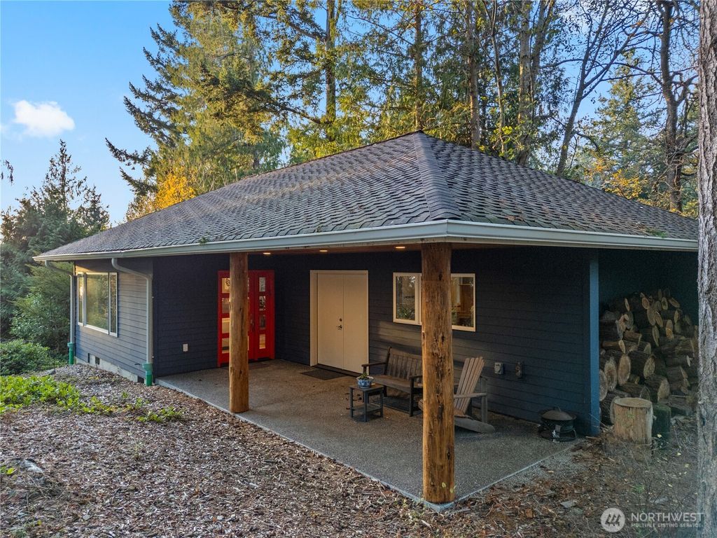 Photo of 7404 Holiday Boulevard, Anacortes, WA 98221 (MLS # 2458768)