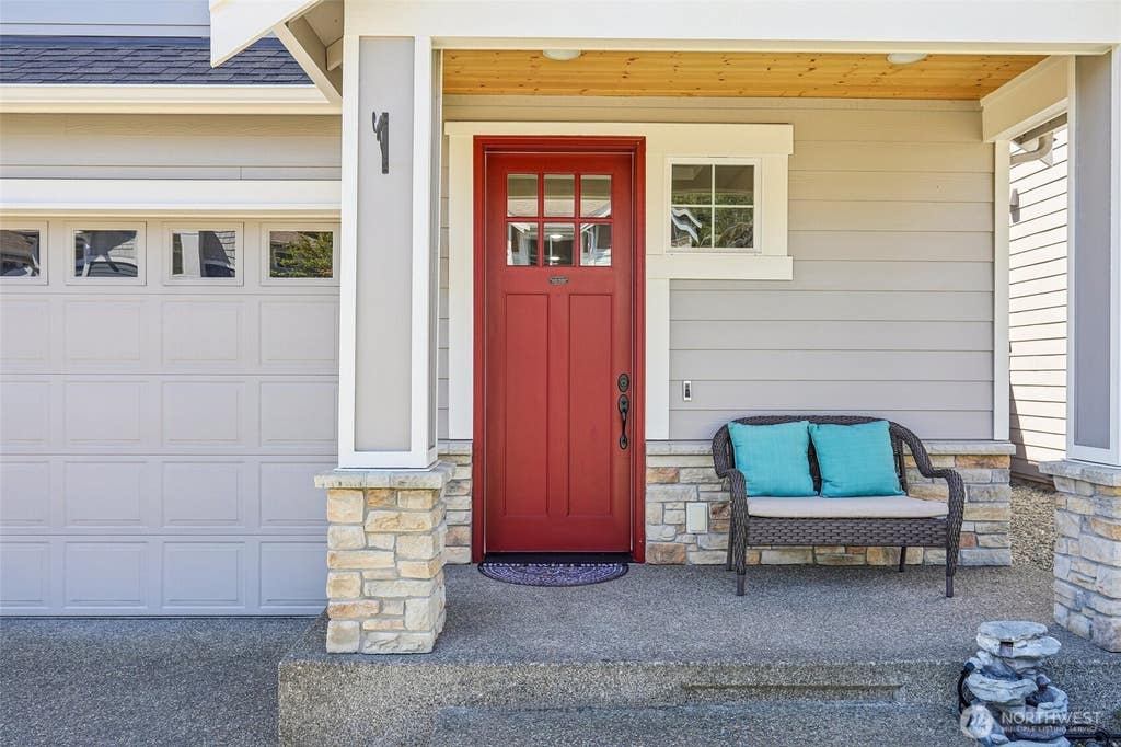 Photo of 19632 2nd Dr SE DR, Bothell, WA 98012 (MLS # 2554014)