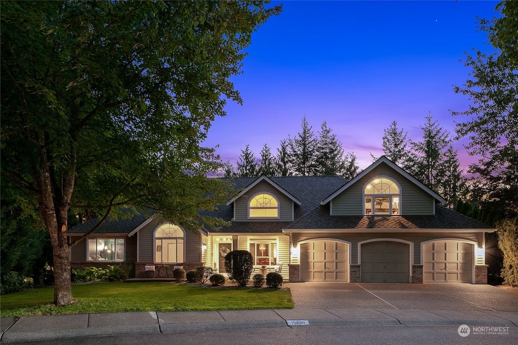 Photo of 15230 12th Drive SE, Mill Creek, WA 98012 (MLS # 2156163)