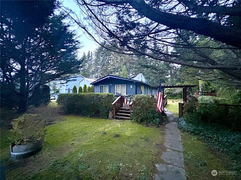 Photo of 1611 208th Place, Ocean Park, WA 98640 (MLS # 2316459)
