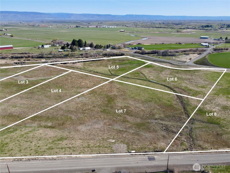 4 Dry Creek Road