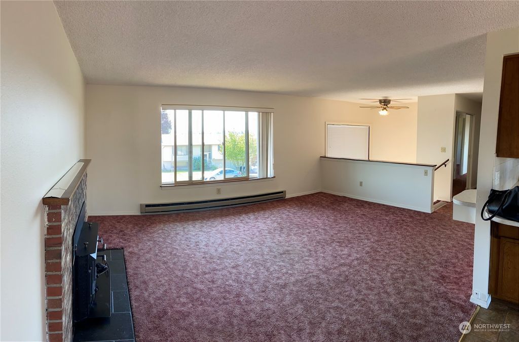 Photo of 5711 NE 60th Drive, Marysville, WA 98270 (MLS # 2133890)