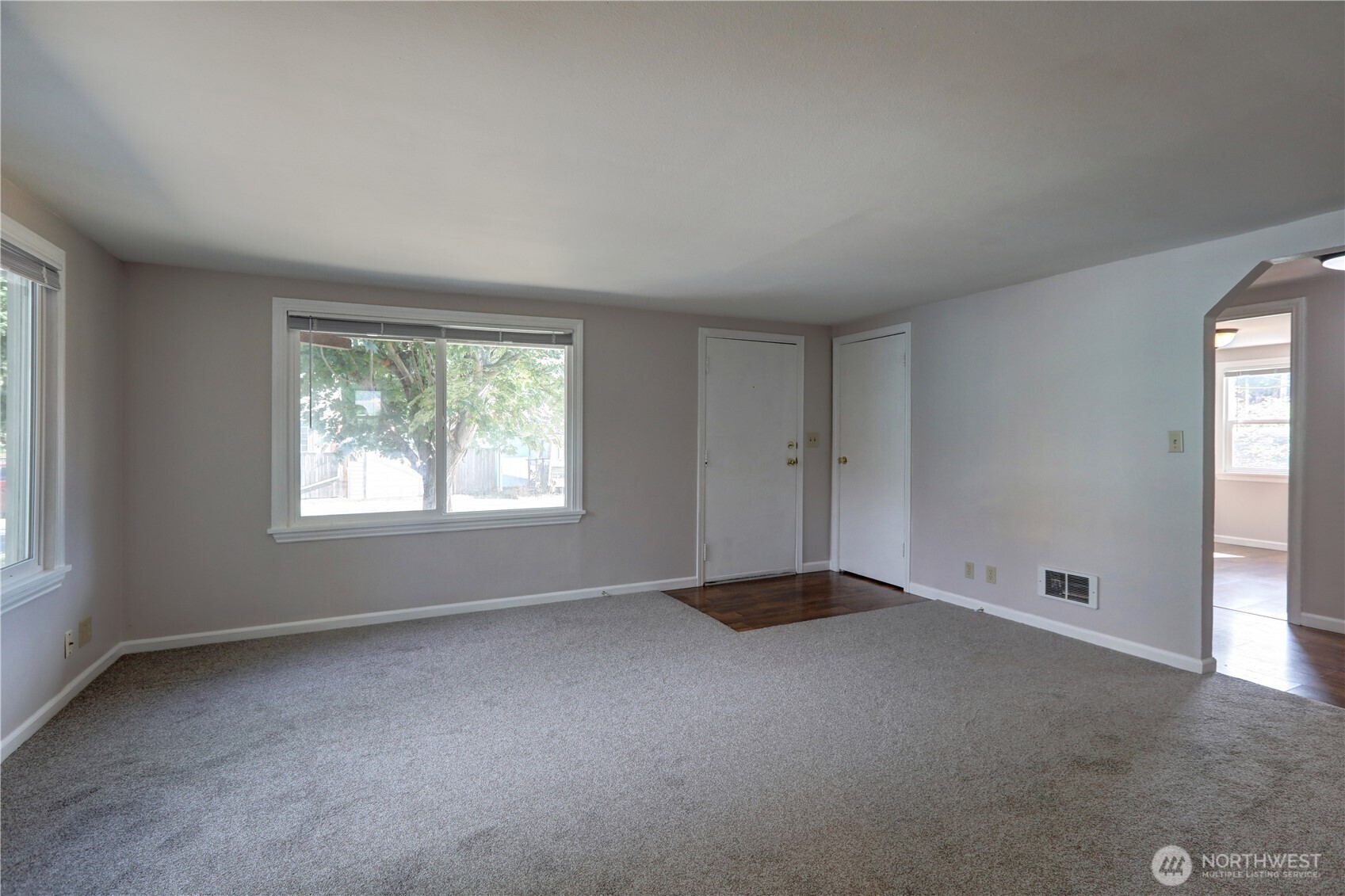 4627 S 125th Street