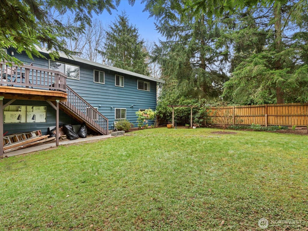 Photo of 16445 Ambaum Boulevard S, Burien, WA 98148 (MLS # 2569873)