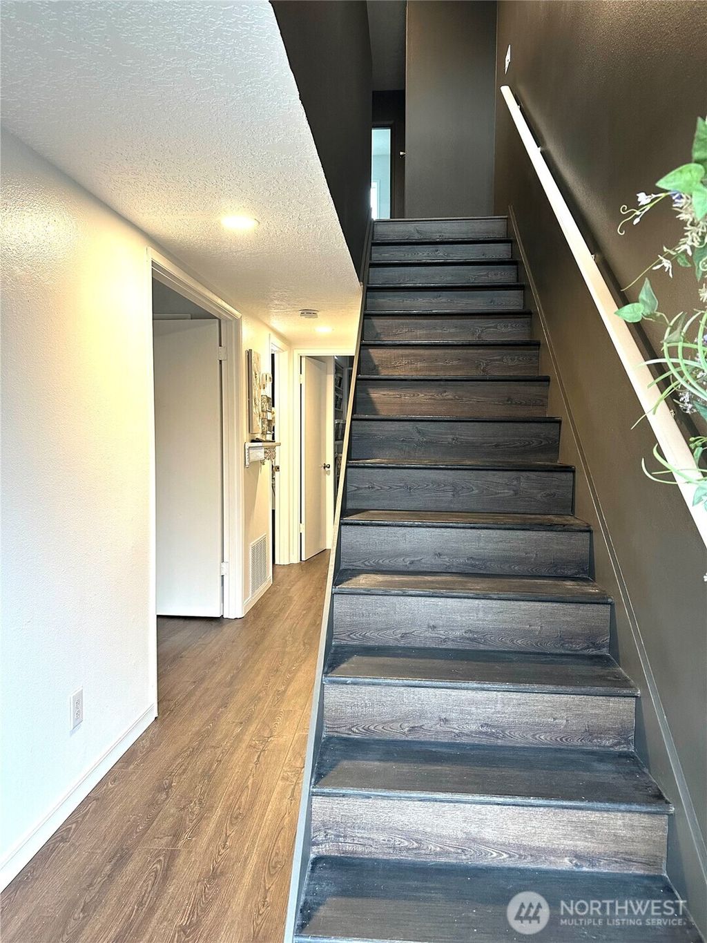 Photo of 1310 River Road #13, Longview, WA 98632 (MLS # 2556908)
