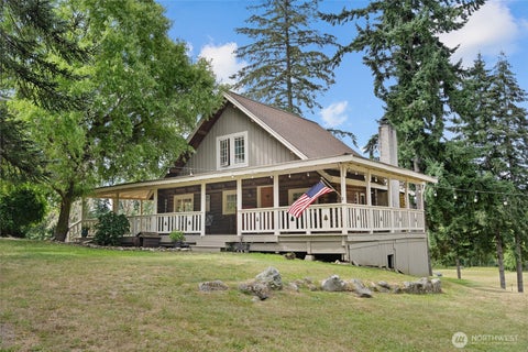 Photo of 2918 158th Avenue SW, Lakebay, WA 98349 (MLS # 2550944)