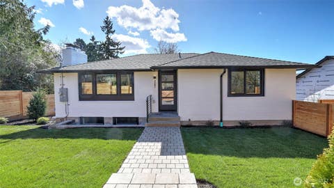 Photo of 3201 S Webster St. ST, Seattle, WA 98118 (MLS # 2541031)