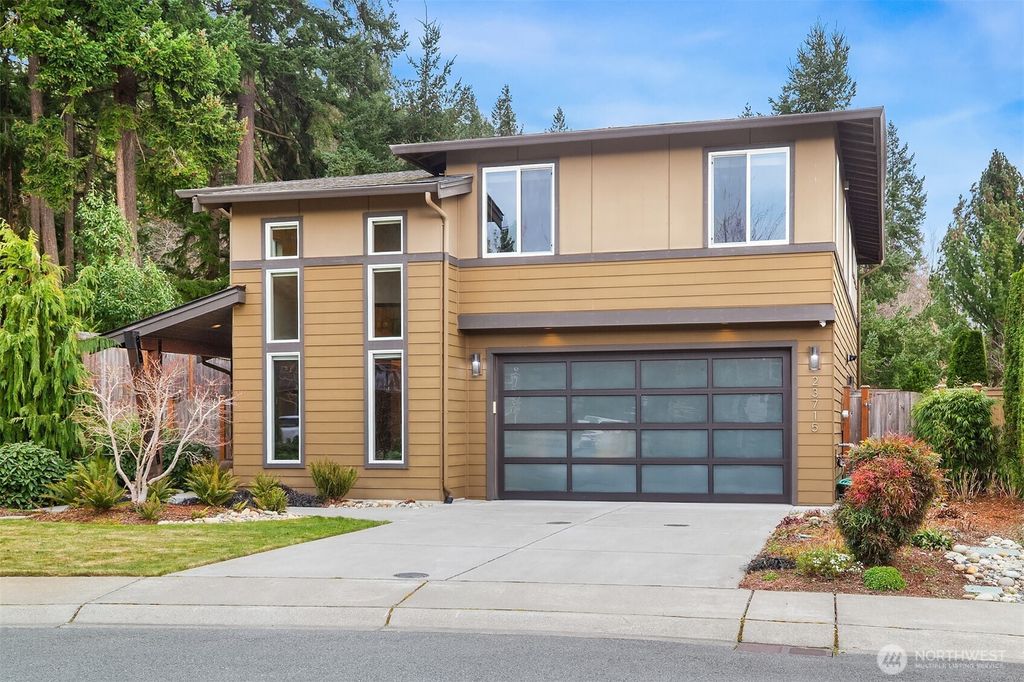 Photo of 23715 105th Place W, Edmonds, WA 98020 (MLS # 2472761)