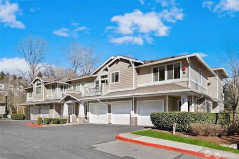 Photo of 4006 S 212th Circle #B, SeaTac, WA 98198 (MLS # 2521696)