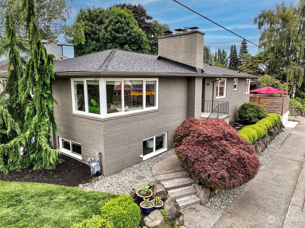Photo of 7904 41st Avenue SW, Seattle, WA 98136 (MLS # 2252686)