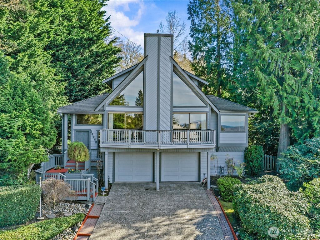 Photo of 29045 15th Place S, Federal Way, WA 98003 (MLS # 2491401)