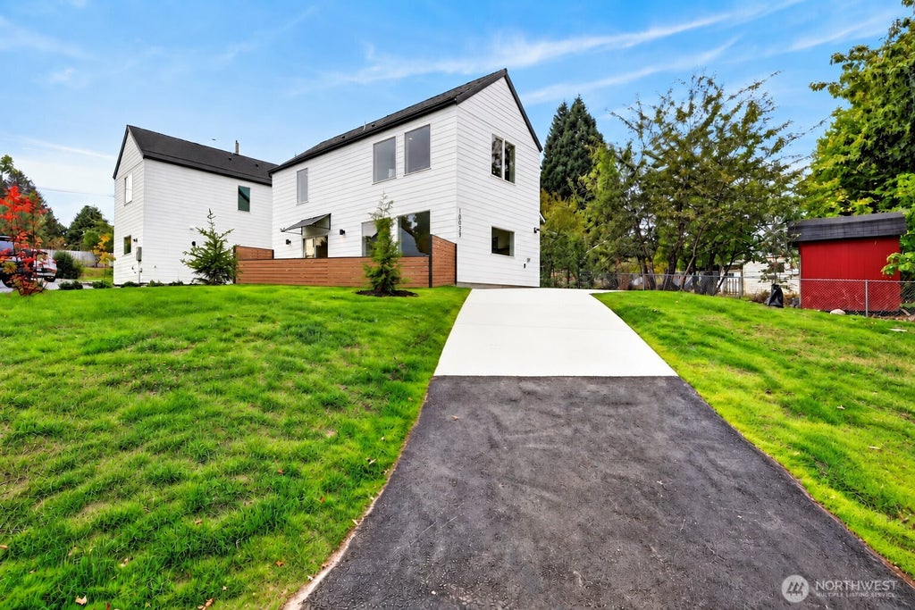Photo of 10029 14th Avenue S, Seattle, WA 98168 (MLS # 2588153)