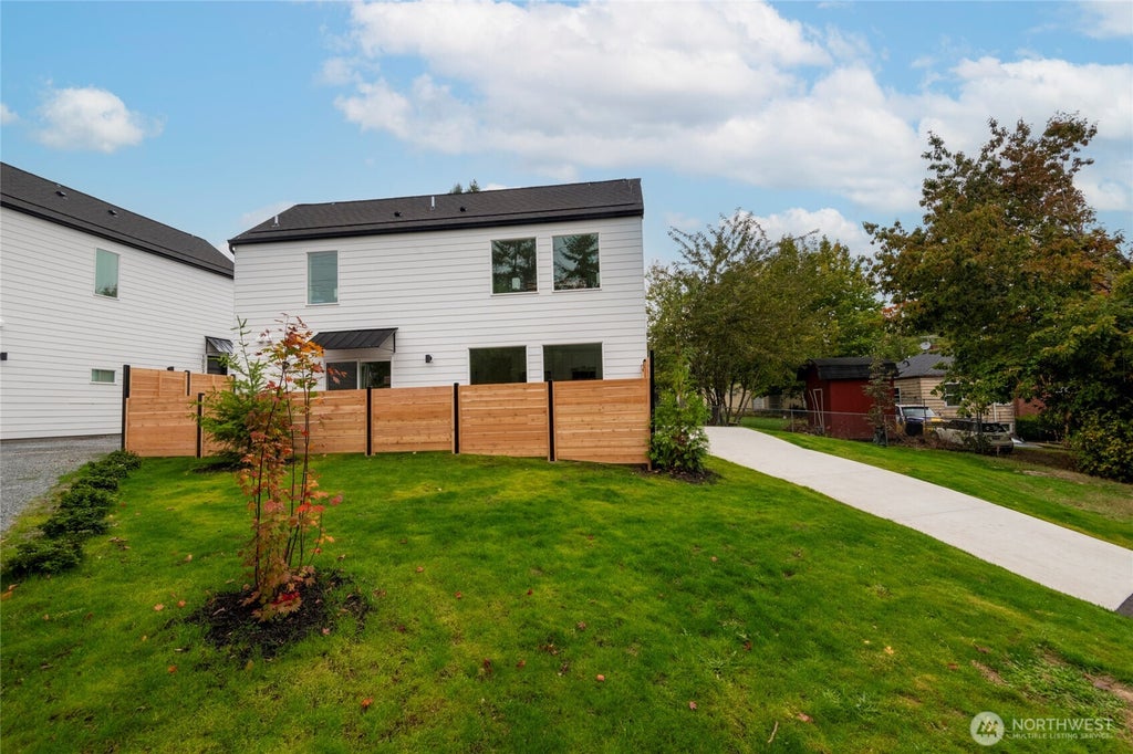 Photo of 10029 14th Avenue S, Seattle, WA 98168 (MLS # 2588153)