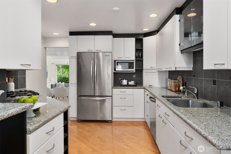 10307 NE 19th Place B3
