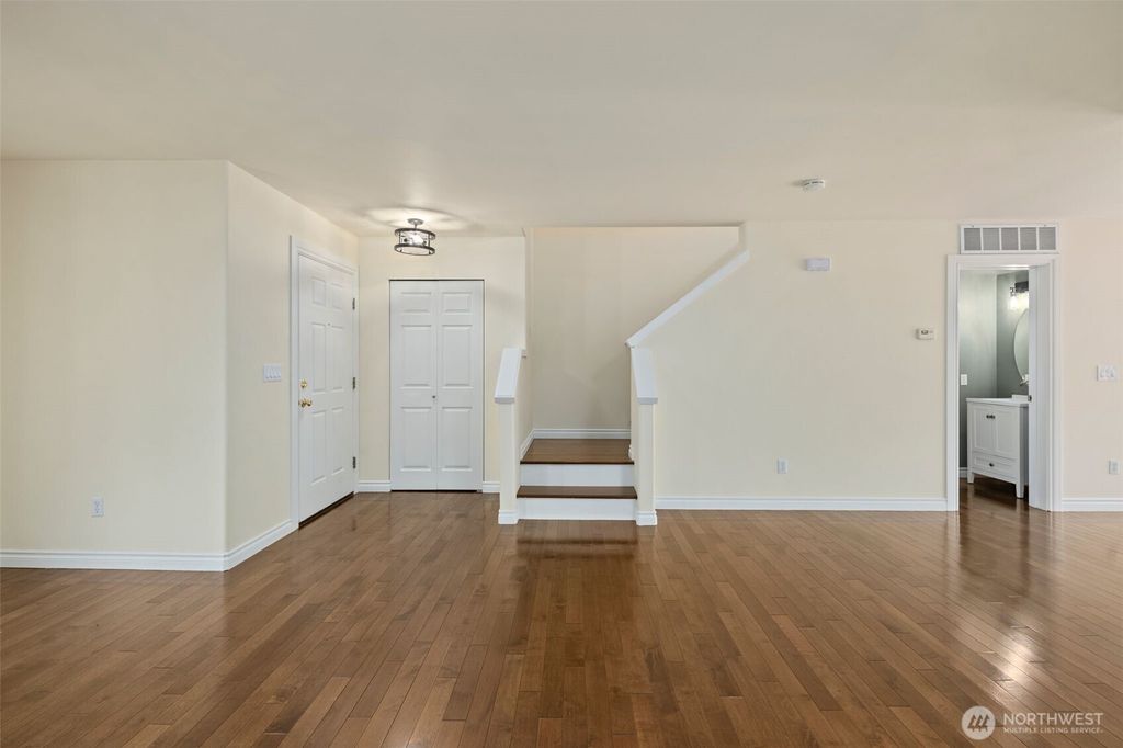Photo of 10129 224th Ave Ave NE, Redmond, WA 98053 (MLS # 2384476)