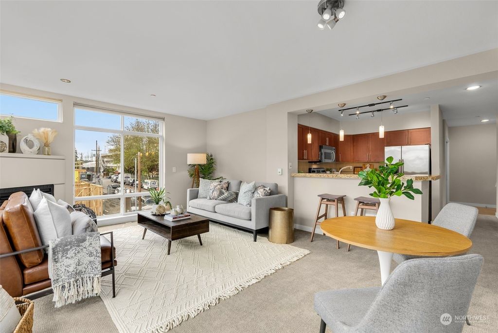 Photo of 211 Kirkland Avenue #418, Kirkland, WA 98033 (MLS # 2225794)