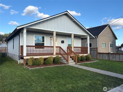 Photo of 464 SW William Avenue, Chehalis, WA 98532 (MLS # 2477198)