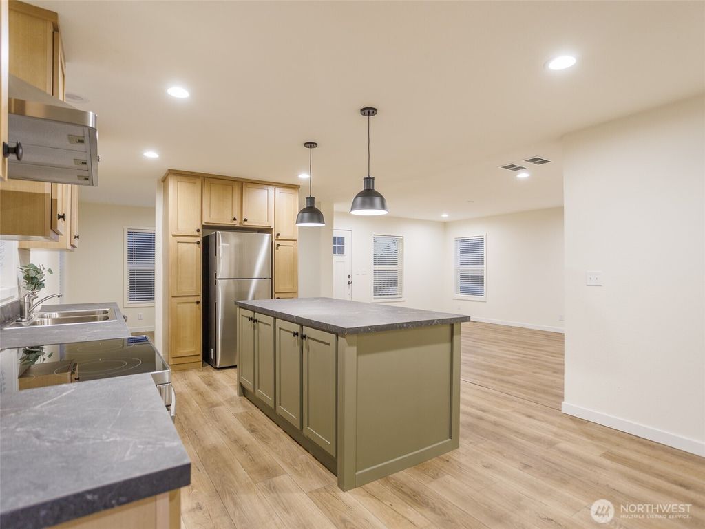 Photo of 90 E Treewater Place, Shelton, WA 98584 (MLS # 2477959)