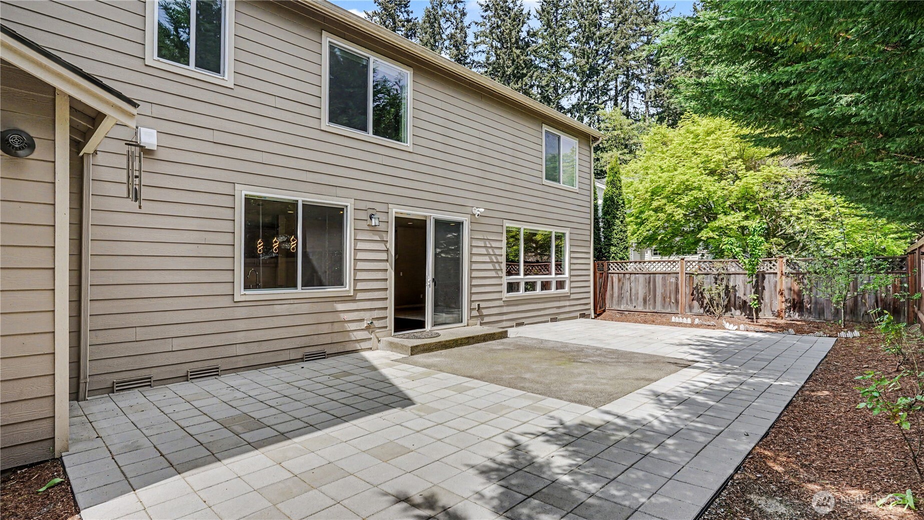 21923 37th Avenue SE