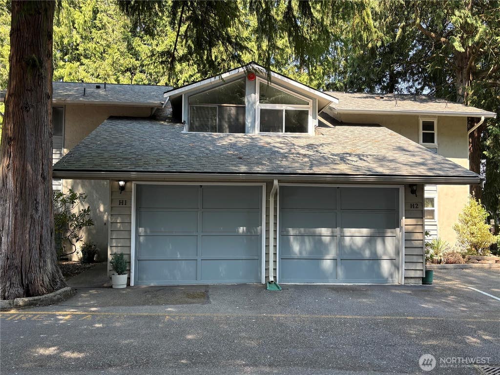 Photo of 19219 40th Avenue W #H-1, Lynnwood, WA 98036 (MLS # 2566674)