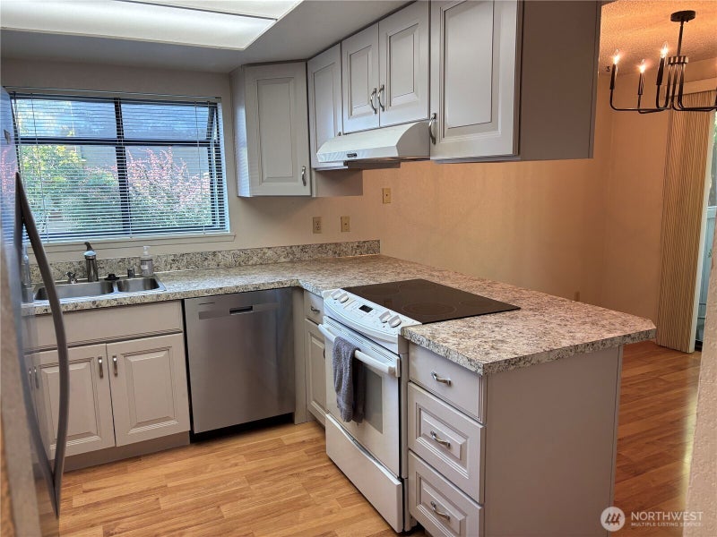 19219 40th Avenue W H-1