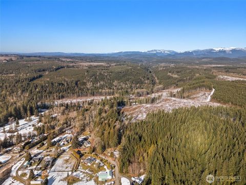 Photo of 0 XXXX SE 53rd Street, Snoqualmie, WA 98065 (MLS # 2498216)