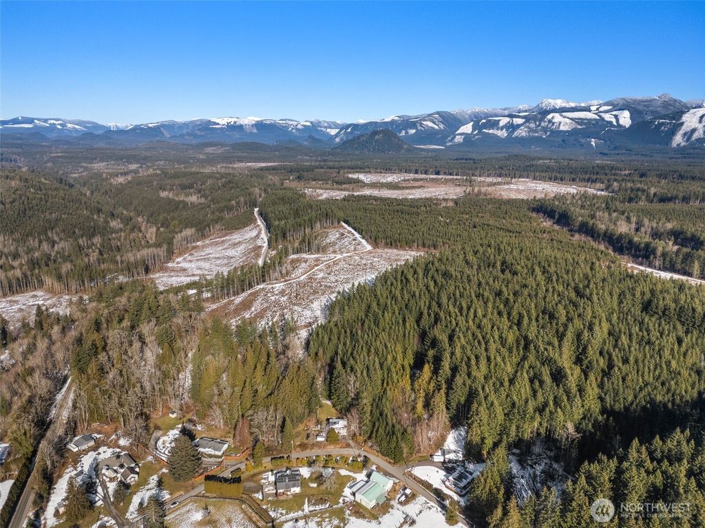 Photo of 0 XXXX SE 53rd Street, Snoqualmie, WA 98065 (MLS # 2498216)