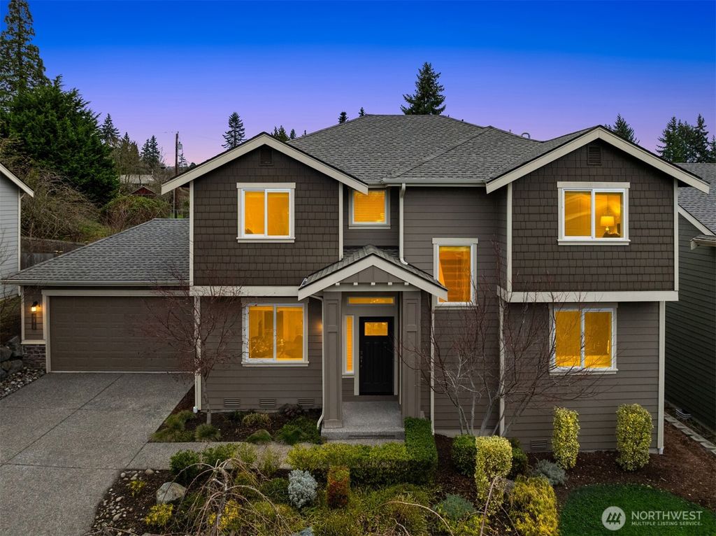 Photo of 17910 8th Place W, Lynnwood, WA 98037 (MLS # 2463940)